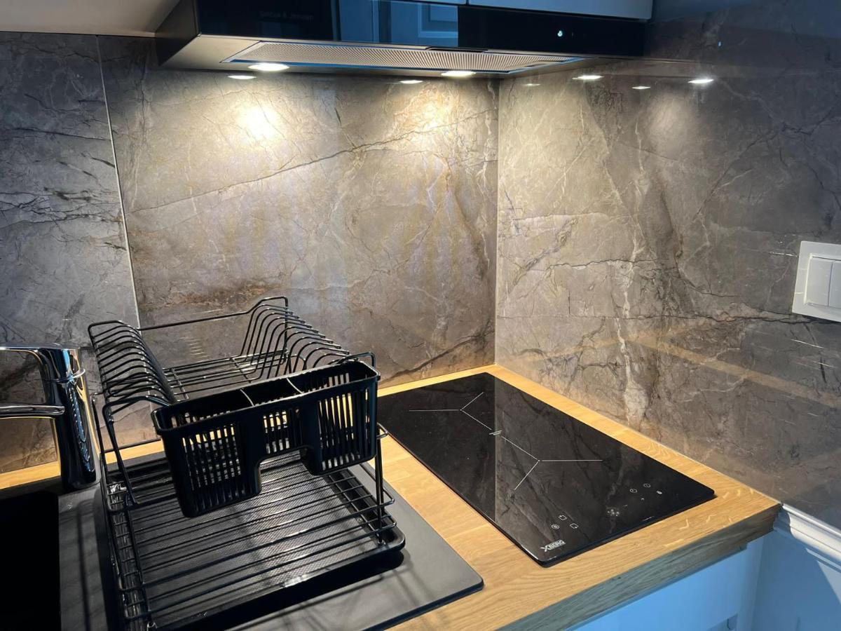 Appartement Luksusowy Zakatek à Wrocław Extérieur photo